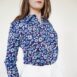 Rêvelance Vintage 70s Blouse Dagger Collar Nylon Blouse Floral Button-Up Shirt Blouse Blue 00004