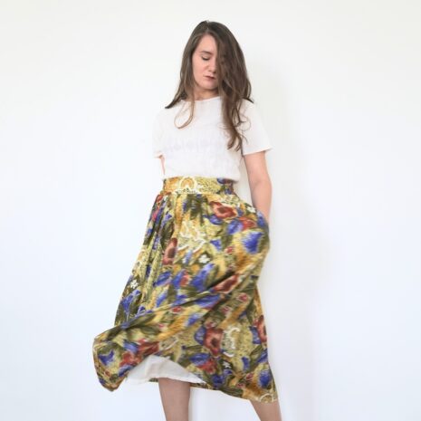 Vintage floral skirt Revelance Vintage + pointelle knit tee 00001